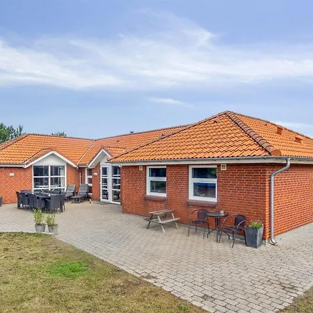 Holiday home Jonke - 800m From The Sea In Western Jutland By Interhome Blavand