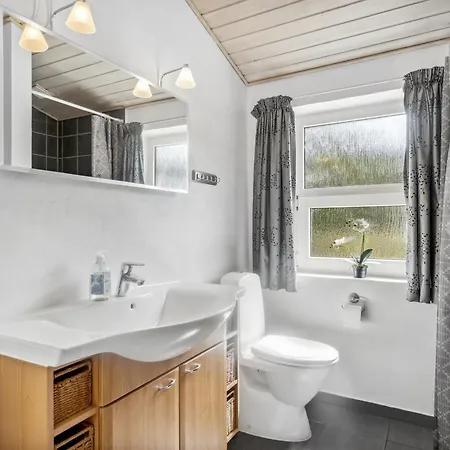 Jonke - 800m From The Sea By Interhome Blåvand